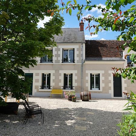 Bed and Breakfast Les Hirondelles Du Moulin Sassay Exterior foto
